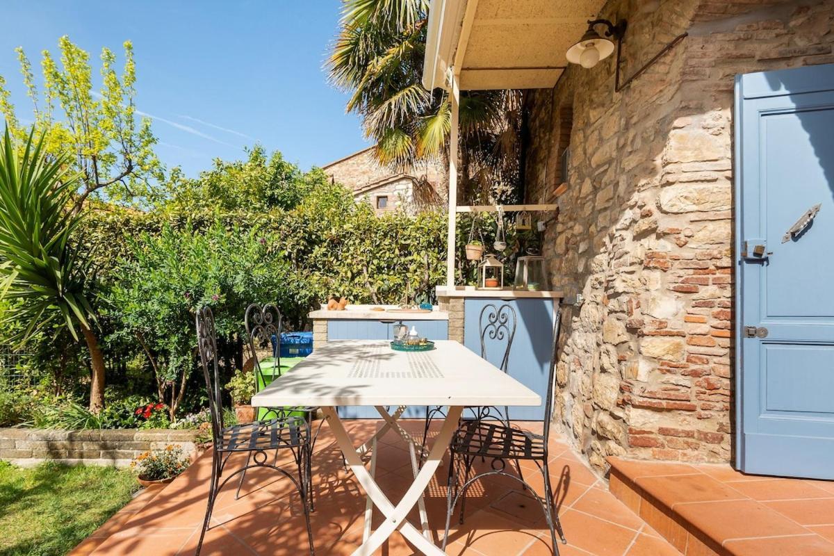 苏韦雷托La Casa Nel Castello E Il Giardino Segreto别墅 外观 照片