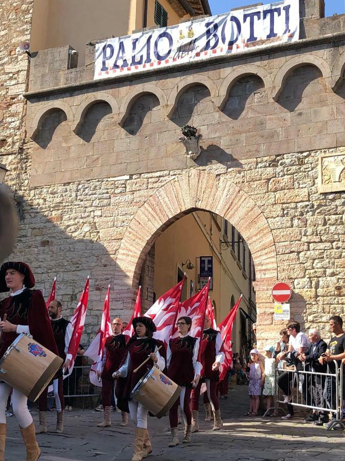 苏韦雷托La Casa Nel Castello E Il Giardino Segreto别墅 外观 照片